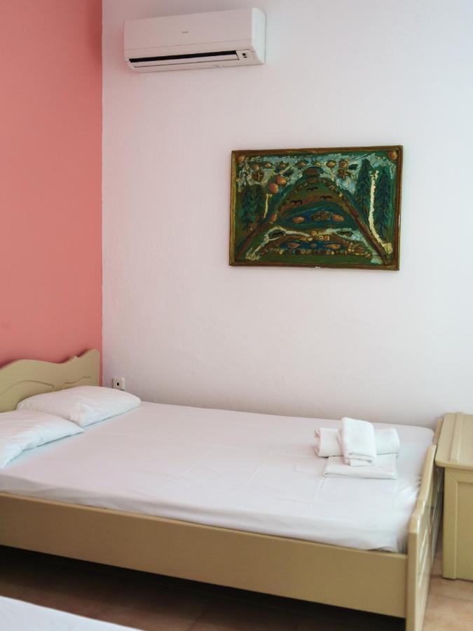 Achilleas Apartments Paralia Skotinis Exterior photo